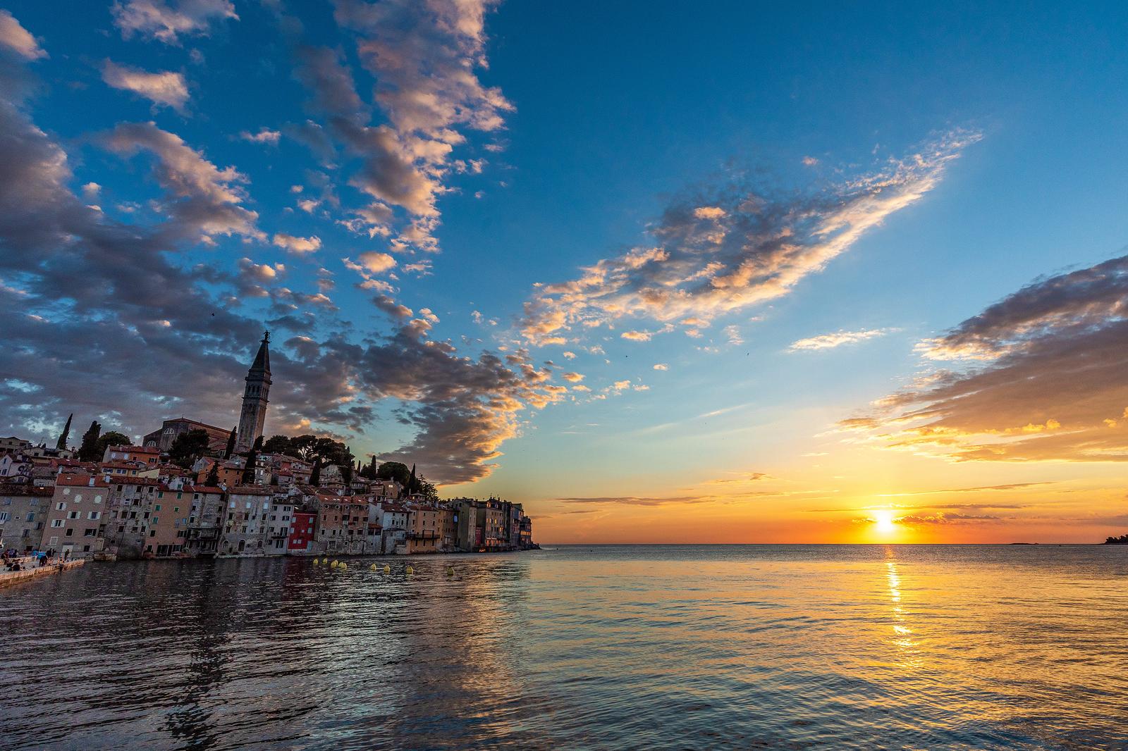 25.05.2021..,Rovinj - rZalazak sunca u Rovinju .rPhoto: Srecko Niketic/PIXSELL