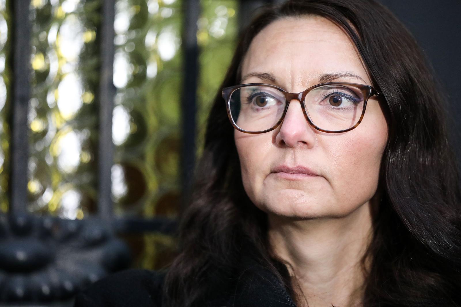 31.1.2022., Zagreb - Maja Djerek daje izjavu za medije ispred Ureda za suzbijanje korupcije i organiziranog kriminaliteta u Vlaskoj ulici. Photo: Marin Tironi/PIXSELL