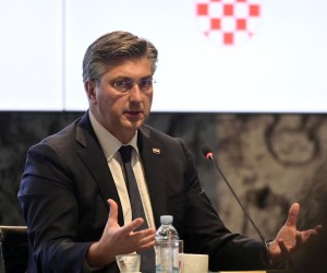 16.02.2022.,Zagreb - Predsjednik Vlade Andrej Plenkovic predstavio je  paket mjera za ublazavanje rasta cijena energenata Photo: Igor Soban/PIXSELL
