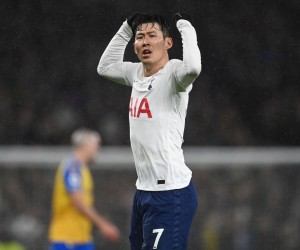 epa09742038 Tottenham Hotspur's Son Heung-Min celebrates after scoring the 2-1 goal during the English Premier League soccer match between Tottenham Hotspur and Southampton FC at the Tottenham Hotspur Stadium in London, Britain, 09 February 2022.  EPA/NEIL HALL No use with unauthorized audio, video, data, fixture lists, club/league logos or 'live' services. Online in-match use limited to 120 images, no video emulation. No use in betting, games or single club/league/player publications.