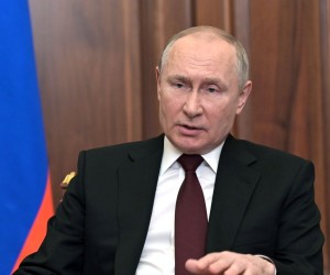 epa09776105 Russian President Vladimir Putin addresses the Russian Nation on what is happening in the Donbass and on the border with Ukraine in Moscow, Russia, 21 February 2022. The heads of the self-proclaimed Donetsk People's Republic (DPR) and the Luhansk People's Republic (LPR) asked the President of Russia to recognize the self-proclaimed republics. This issue was discussed at a meeting of the Security Council of the Russian Federation, Vladimir Putin appealed to the Federal Assembly of the Russian Federation to ratify the treaty of friendship and mutual assistance with the DPR-LPR. Putin  signed decrees on the recognition of the self-proclaimed Donetsk People's Republic (DPR) and the Luhansk People's Republic (LPR).  EPA/ALEKSEY NIKOLSKYI/SPUTNIK/KREMLIN POOL / POOL