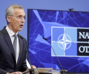 epa09780513 NATO Secretary General Jens Stoltenberg addresses a press conference after an extraordinary meeting of the North Atlantic Council (NAC) following Russia's aggression against Ukraine, in Brussels, Belgium, 24 February 2022. NATO Secretary General Stoltenberg said that he 'strongly condemned Russia's reckless and unprovoked attack on Ukraine,' which puts at risk countless civilian lives.  EPA/STEPHANIE LECOCQ
