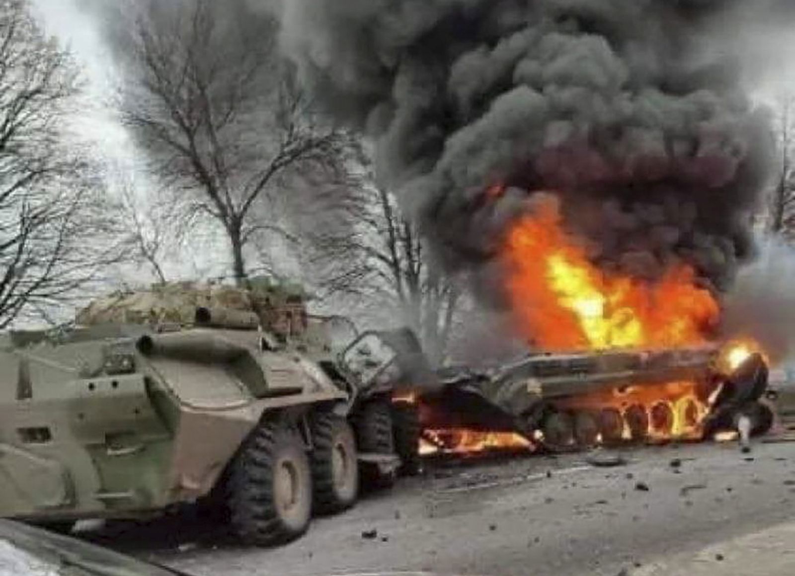 epa09781166 A handout photo made available by the Ukrainian Defence Ministry press service shows burned Russian AP near of Hlukhiv of Sumy area, Ukraine, 24 February 2022. Russian troops entered Ukraine on 24 February prompting the country's president to declare martial law.  EPA/UKRAINIAN DEFENCE MINISTRY PRESS SERVICE / HANDOUT  HANDOUT EDITORIAL USE ONLY/NO SALES