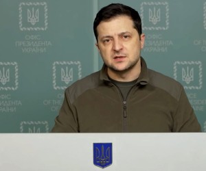 epaselect epa09786960 A still image taken from a handout video made released by the Ukrainian Presidential Press Service on 26 February 2022 shows Ukrainian President Volodymyr Zelensky speaking about the current situation in Kiev, Ukraine. Russian troops entered Ukraine on 24 February prompting the country's president to declare martial law and triggering a series of announcements by Western countries to impose severe economic sanctions on Russia.  EPA/UKRAINIAN PRESIDENTIAL PRESS SERVICE HANDOUT -- MANDATORY CREDIT: UKRAINIAN PRESIDENTIAL PRESS SERVICE -- HANDOUT EDITORIAL USE ONLY/NO SALES