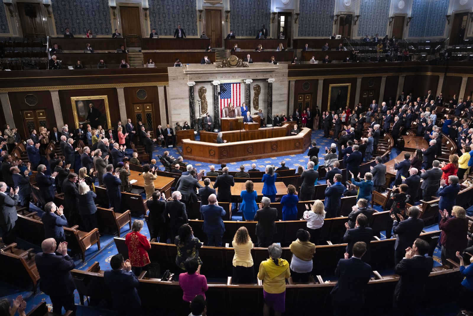 epa09795084 US President Joe Biden delivers his first State of the Union Address before lawmakers in the US Capitol in Washington, DC, USA, 01 March 2022.  EPA/JIM LO SCALZO / POOL