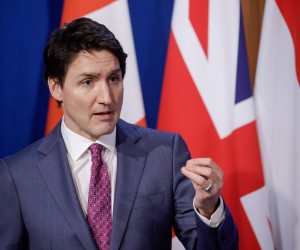 epa09807811 Canadian Prime Minister Justin Trudeau addresses a joint press conference with his British and Dutch counterparts (not pictured) on the ongoing Russian invasion of Ukraine, in London, Britain, 07 March 2022. [We will] "be discussing how to continue to support Ukraine, how to strengthen democratic values around the world and how to stand up even more for democracy, to stand against Russian aggression," Trudeau said ahead of his visit to London.  EPA/Jason Alden / POOL