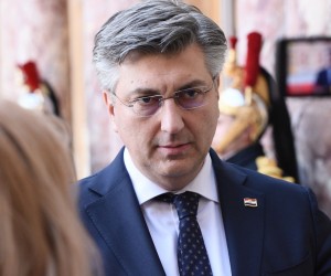 Versailles, 10.03.2022 - Hrvatski premijer Andrej Plenkoviæ u Versaillesu je sudjelovao na  samitu Europske unije na kojem se raspravljalo o  ruskoj agresiji na Ukrajinu i njezinim posljedicama. foto HINA/ Vlada RH/ ik