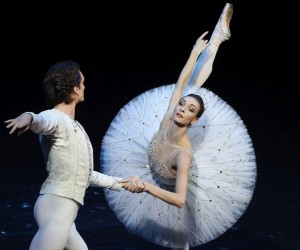 epa09831461 (FILE) - Ballet dancers Olga Smirnova (R) and Artemy Belyakov perform during the Diamonds ballet of the New Year gala event at the Bolshoi Theater in Moscow, Russia, 26 December 2019 (reissued 17 March 2022). St. Petersburg-born ballerina Olga Smirnova quit the Bolshoi Ballet due to Russia's invasion of Ukraine. According to her statement, she will rather dance for the Dutch National Ballet in Amsterdam, The Netherlands.  EPA/EKATERINA SHTUKINA / SPUTNIK / G MANDATORY CREDIT *** Local Caption *** 55729974
