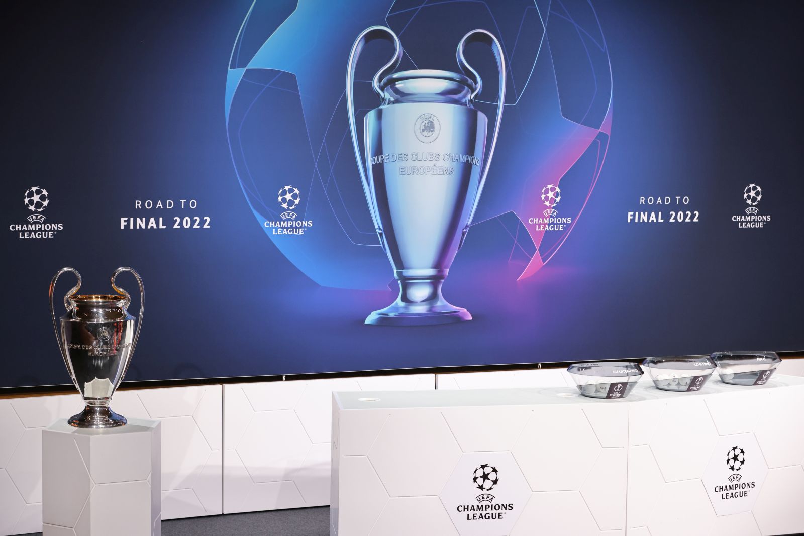 epa09833259 A handout photo made available by the UEFA of the stage before the UEFA Champions League 2021/22 quarter-finals and semi-finals draw at the UEFA headquarters, Nyon, Switzerland, 18 March 2022.  EPA/PIERRE ALBOUY / UEFA HANDOUT  HANDOUT EDITORIAL USE ONLY/NO SALES