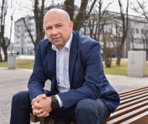 17.03.2022., Nova Gradiska - Miroslav Matanovic, direktor tvrtke Ejot Spojna tehnika.





Photo Sasa ZinajaNFoto