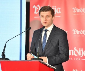 01.03.2022., Varazdin - U hotelu Turist odrzana je konferencija Vecernjeg lista "Hrvatska kao dio eurozone". Zdravko Maric, potpredsjednik Vlade i ministar financija Photo: Vjeran Zganec Rogulja/PIXSELL