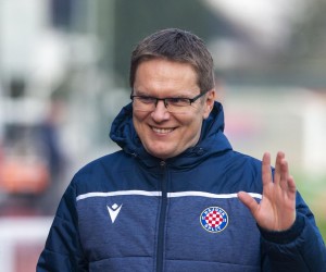 03.01.2022., Split - HNK Hajduk zapoceo je s pripremama za nastavak sezone. Trener Valdas Dambrauskas okupio je igrace na pomocnom terenu poljudskog stadiona.
Valdas Dambrauskas
Photo: Miroslav Lelas/PIXSELL Photo: Miroslav Lelas/PIXSELL