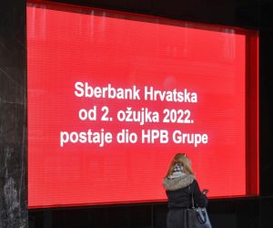 03.03.2022., Zagreb - Prvi dan nakon sto je HPB preuzela Sberbank prestale su guzve i Nova hrvatska banka, kako se privremeno zove, posluje normalno. Photo: Patrik Macek/PIXSELL