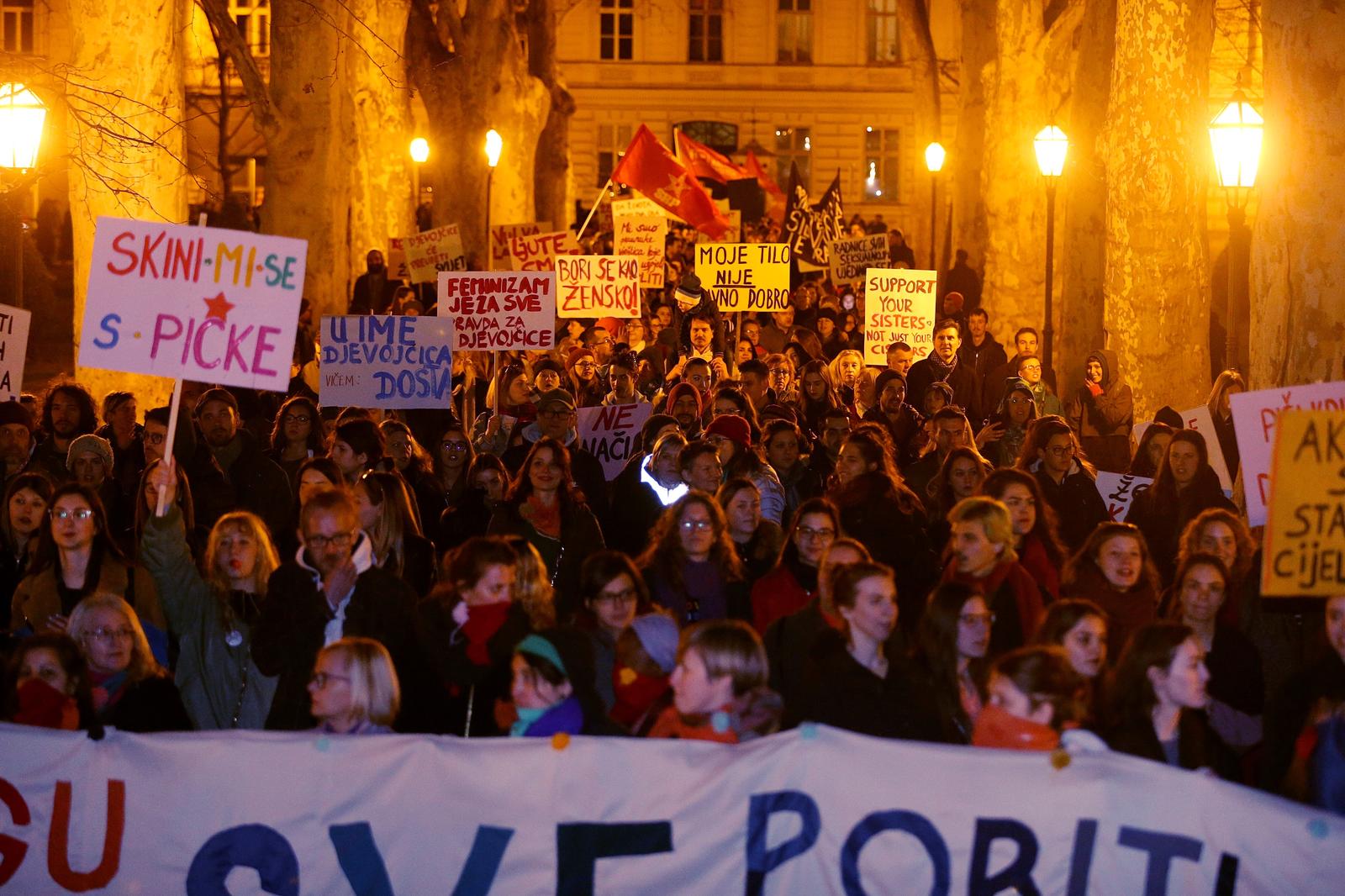 08.03.2020., Zagreb - Feministicki kolektiv fAKTIV odrzao je Nocni mars - 8. mart, pod sloganom "Zivio feminizam! Zivio 8. mart!" rrPhoto: Dalibor Urukalovic/PIXSELL
