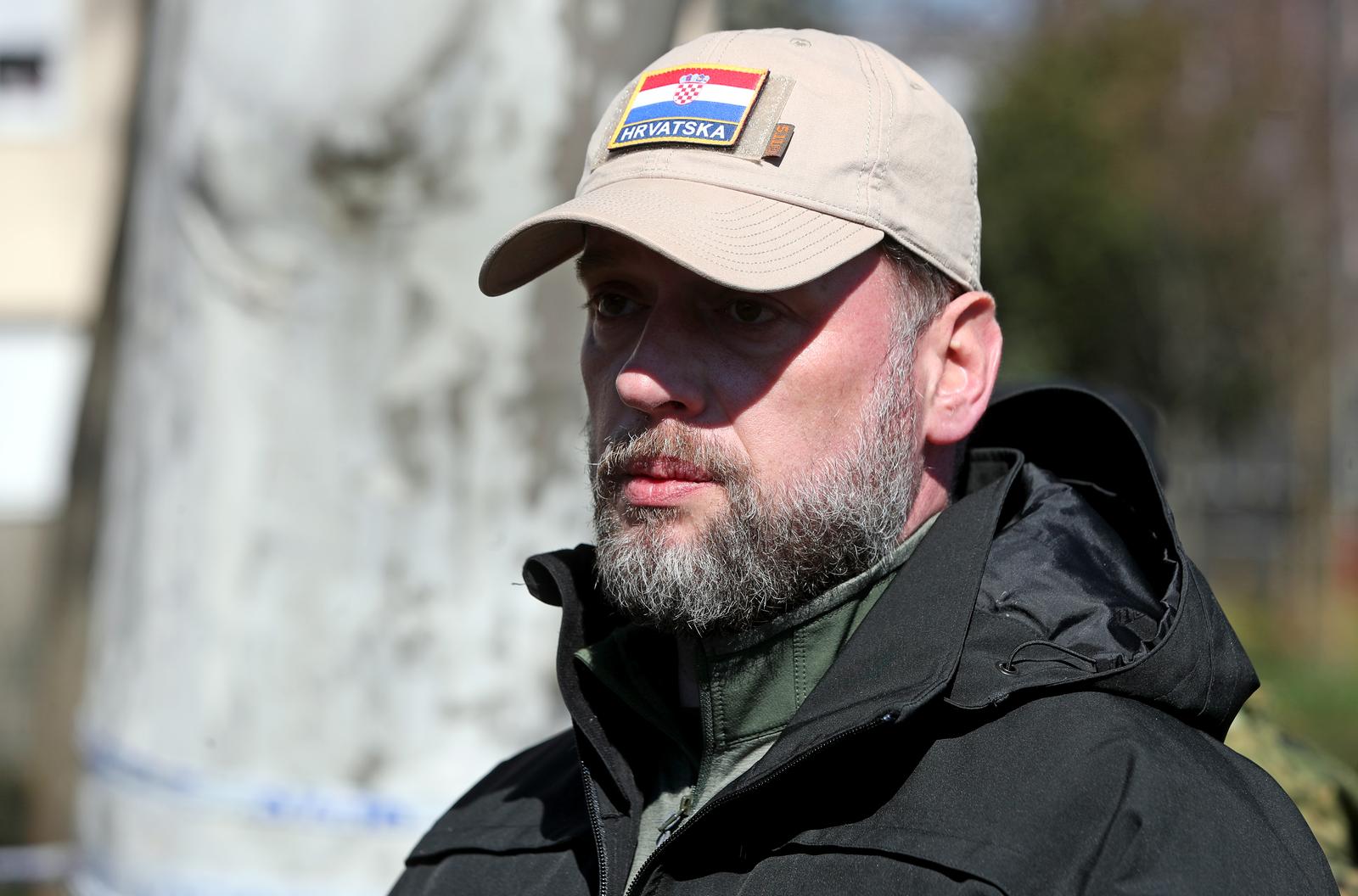 13.03.2022., Zagreb - Na konferenciji za medije ministar obrane Mario Bnozic rekao kako su ocevidom pronadjeni dijelovi avio bombe, ali bez eksplozivnih sredstava. Prema do sad prikupljenim podacima rijec je o vojno izvidjackom dronu srednjeg dometa TU-141 Strizh koji je proizveden u bivsem Sovjetskom Savezu.  Photo: Igor Kralj/PIXSELL