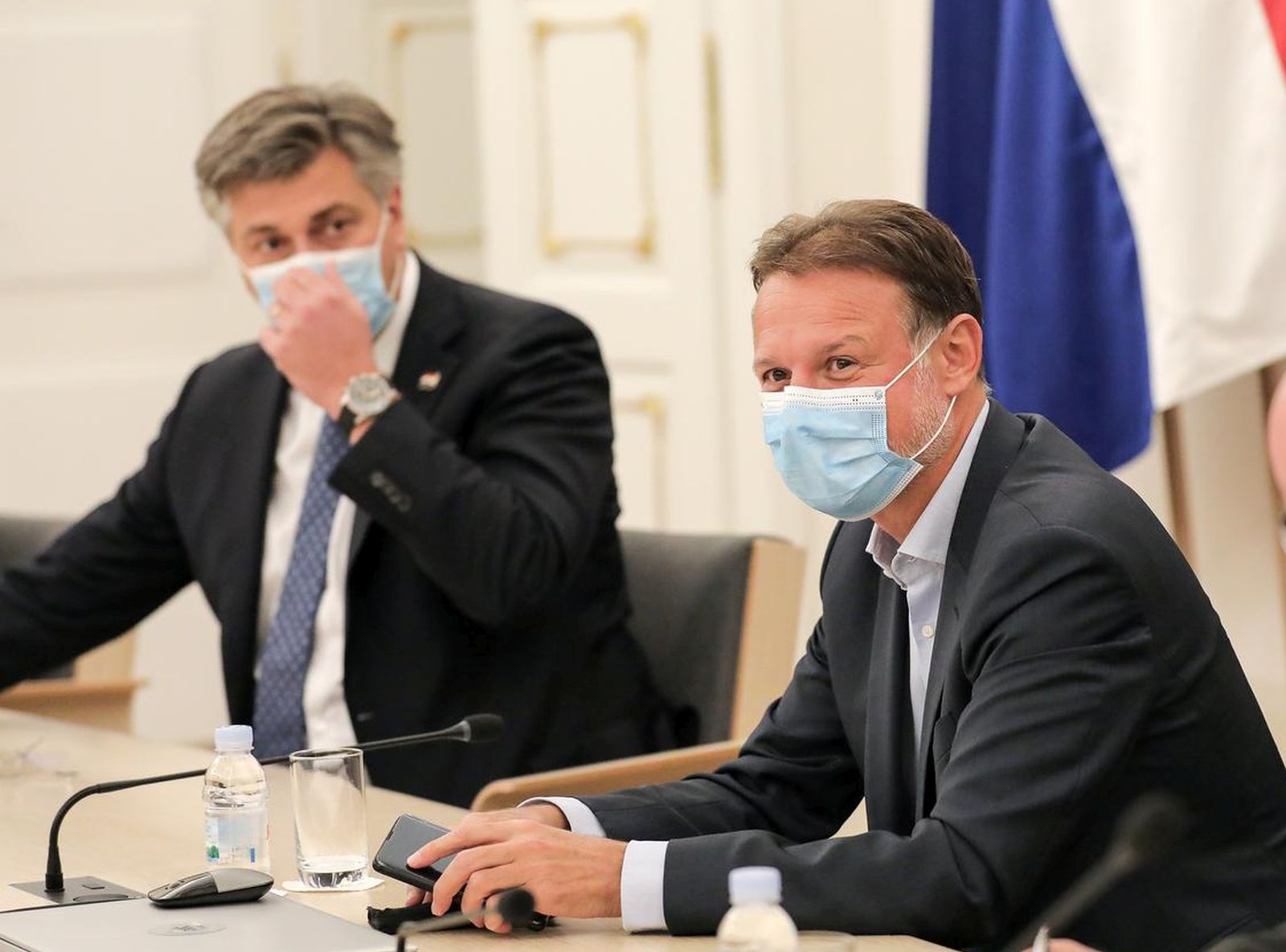 13.10.2020., Zagreb - U Banskim dvorima na Trgu svetog Marka odrzan je sastanak s predstavnicima parlamentarne vecine. Predsjednik Sabora Gordan Jandrokovic Photo: Emica Elvedji/PIXSELL
