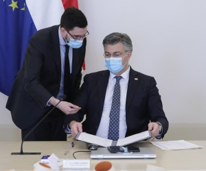 18.03.2022.,Zagreb, predsjednik Vlade Andrej Plenkovic sudjelovao na svecanosti potpisivanja Okvirnog sporazuma o suradnji Vlade Republike Hrvatske i pravnih fakulteta u Zagrebu, Rijeci, Osijeku i Splitu te Akademije pravnih znanosti Hrvatske
 Photo: Robert Anic/PIXSELL