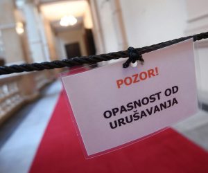 18.06.2020., Zagreb - U palaci HAZU odrzalo se svecano urucenje donacija INA d.d. Hrvatskoj akademiji znanosti i umjetnosti, Muzeju za umjetnost i obrt i Arheoloskom muzeju u Zagrebu, za sanaciju stete nastalu u potresu koji se dogodio u Zagrebu 22.03.2020..rPhoto: Marko Lukunic/PIXSELL