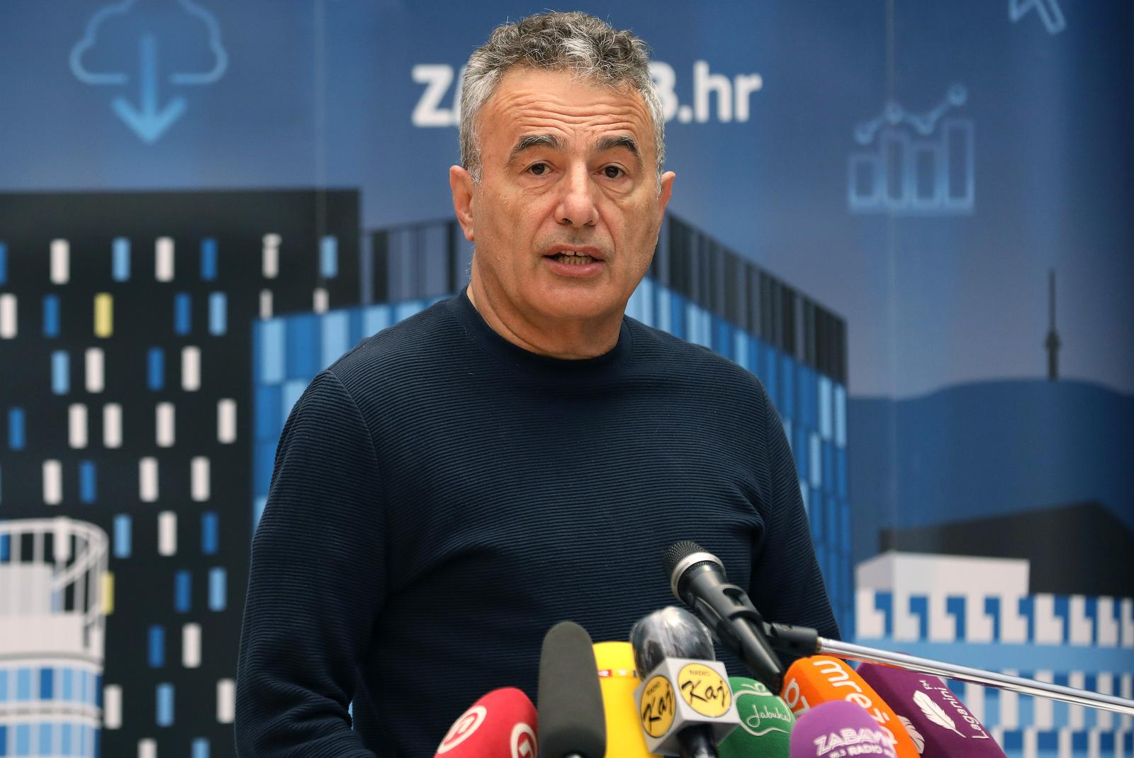 23.04.2020. ,Zagreb - Konferencija za medije Stozera civilne zastite grada Zagreba i gradonacelnika Milana Bandica.  Pavle Kalinic. Photo: HINA/ POOL/ Lana SLIVAR DOMINIC/ lsd.