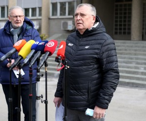 29.01.2022., Zagreb - Izjave za medije predstavnika Stozera civilne zastite Republike Hrvatske i HZJZ ispred zgrade Ministarstva unutarnjih poslova. Ministar Davor Bozinovic i Krunoslav Capak. Photo: Igor Kralj/PIXSELL