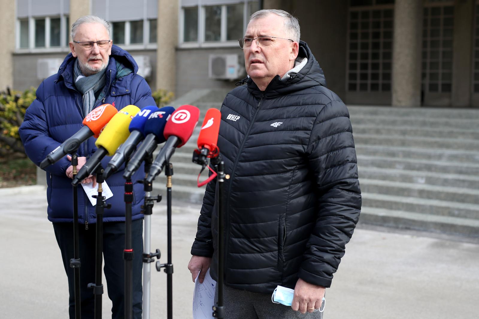 29.01.2022., Zagreb - Izjave za medije predstavnika Stozera civilne zastite Republike Hrvatske i HZJZ ispred zgrade Ministarstva unutarnjih poslova. Ministar Davor Bozinovic i Krunoslav Capak. Photo: Igor Kralj/PIXSELL