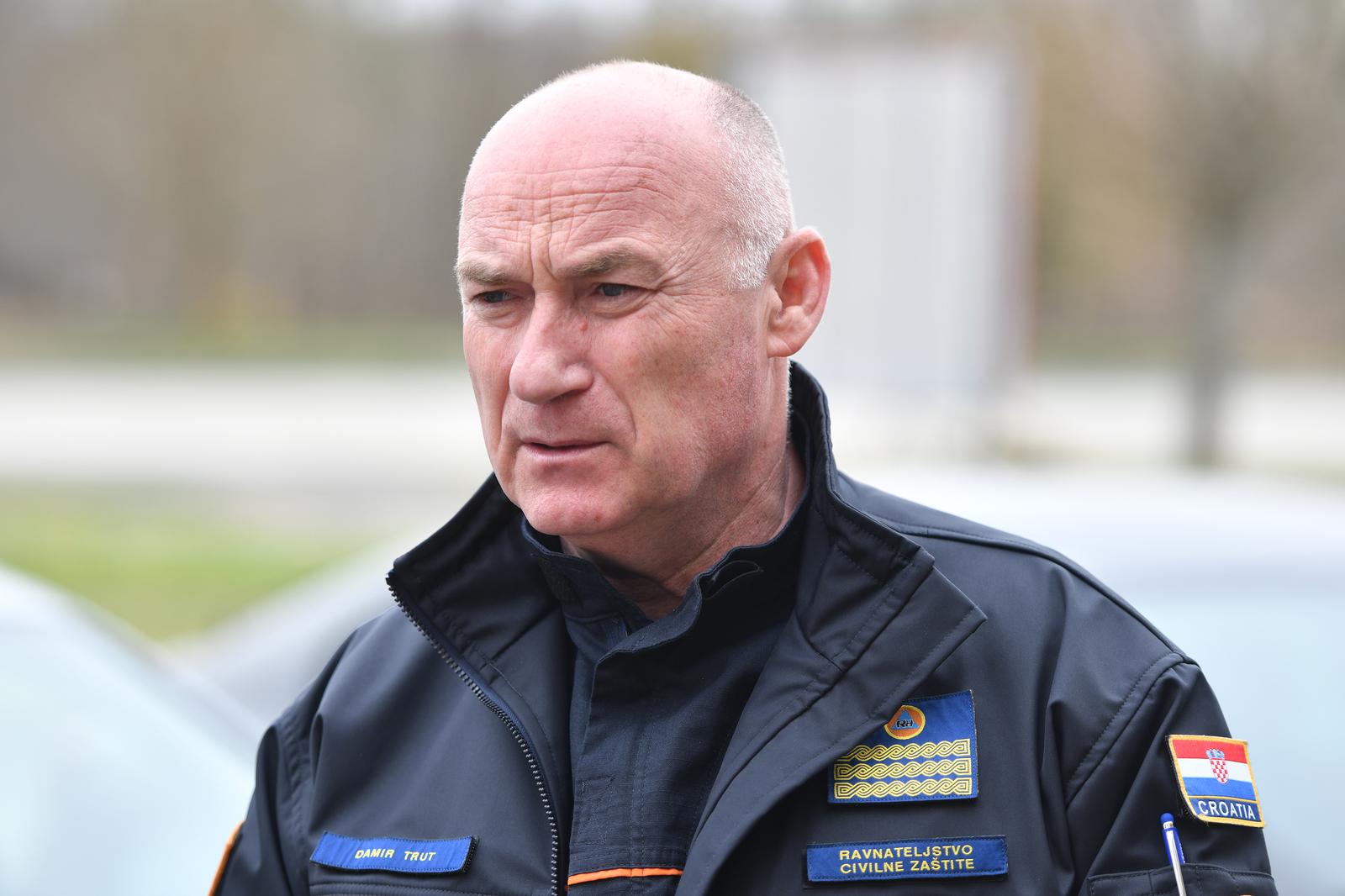 30.03.2022., Gorican - Ravnatelj Ravnateljstva civilne zastite Ministarstva unutarnjih poslova Damir Trut i izvrsni predsjednik Hrvatskog crvenog kriza Robert Markt sa suradnicima obisli su prihvatno-tranzitni centar  na granicnom prijelazu Gorican.   Photo: Vjeran Zganec Rogulja/PIXSELL