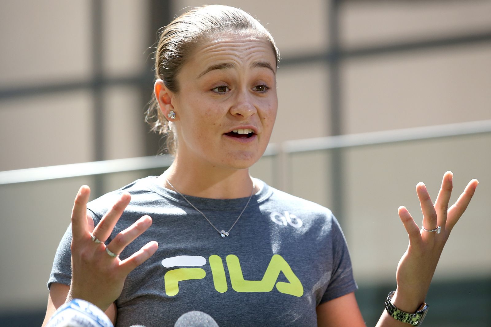 epa09845658 Ashleigh Barty speaks to the media during a press conference at the Westin in Brisbane, Australia, 24 March 2022. World No.1 Ash Barty has announced her retirement from tennis at the age of 25, less than two months after winning the Australian Open in Melbourne.  EPA/JONO SEARLE AUSTRALIA AND NEW ZEALAND OUT