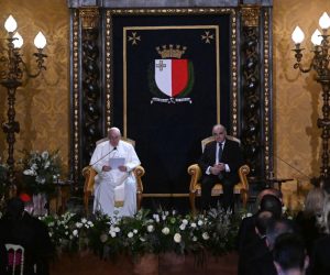 epa09865170 Pope Francis (L) and Malta's President George Vella (R) prepare to address the authorities and the diplomatic corps in the Grand Council Chamber of the Grand Master's presidential Palace in Valletta, Malta, 02 April 2022.  EPA/CIRO FUSCO
