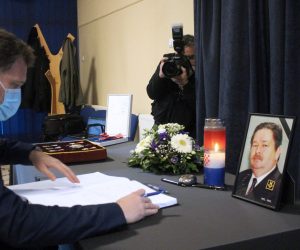 Virovitica, 3.4.2022.- Komemoracija povodom smrti generala umirovljenog general-pukovnika Hrvatske vojske i biveg saborskog zastupnika Ðuru Deèaka odrana je u Centru kulture u Virovitici. Na slici Mario Banoiæ. 
foto HINA/ ua