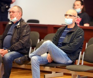 Split, 6.04.2022. - Presuda bivšem šefu Vojno-istražnog centra Lora Tomislavu Duiću i čuvaru Emiju Bunguru za ratni zločin nad civilima u Ratnoj luci Lora početkom Domovinskog rata  foto HINA/ Mario STRMOTIĆ/ ml