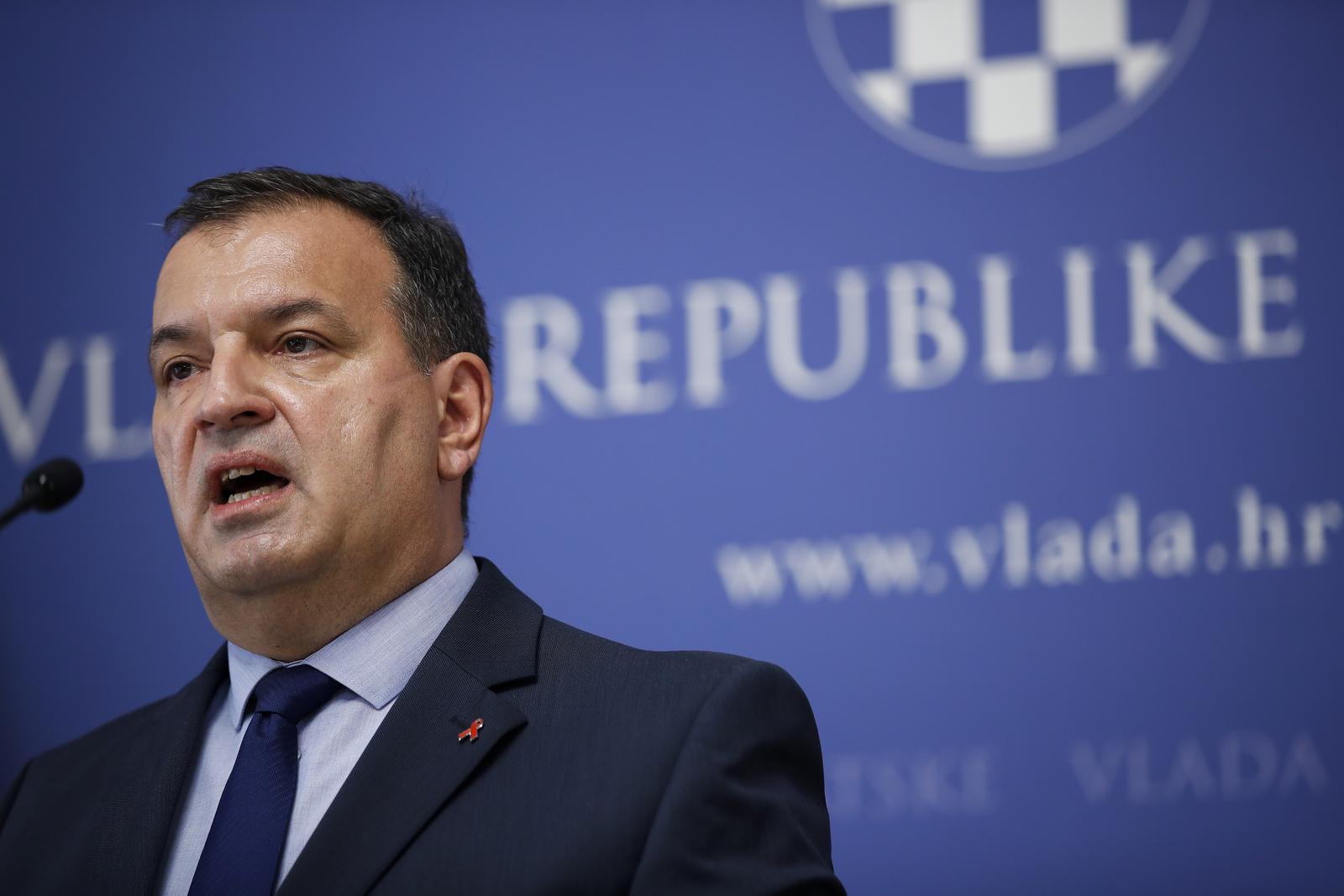 07.04.2022., Zagreb - Nacionalni stozer civilne zastite na konferenciji za novinare izvjestio je o ublazavanju nekih epidemioloskih mjera uvedenih radi suzbijanja epidemije covid -19. Photo: Slavko Midzor/PIXSELL