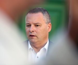 09.10.2020., Skradin - U kulturnom centru u Skradinu odrzana je konferencija na temu "Nauticki turizam - najotporniji na korona krizu". Konferenciji su nazocili ministrica turizma i sporta Nikolina Brnjac i direktor Hrvatske turisticke zajednice Kristjan Stanicic.rPhoto: Dusko Jaramaz/PIXSELL