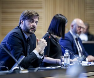 14.04.2022., Zagreb - U Nacionalnoj i sveucilisnoj knjiznici odrzano je predstavljanje natjecaja sufinanciranih iz Nacionalnog programa oporavka i otpornosti, ukupne vrijednosti preko 1,6 milijardi kuna, u okviru poziva Financiranje provedbe investicijskih projekata koji se odnose na manje dijelove sustava javne vodoopskrbe i javne odvodnje otpadnih voda i poziva Izgradnja i opremanje logisticko-distributivnih centara za voce i povrce. ministar gospodarstva i odrzivog razvoja Tomislav Coric   Photo: Slavko Midzor/PIXSELL