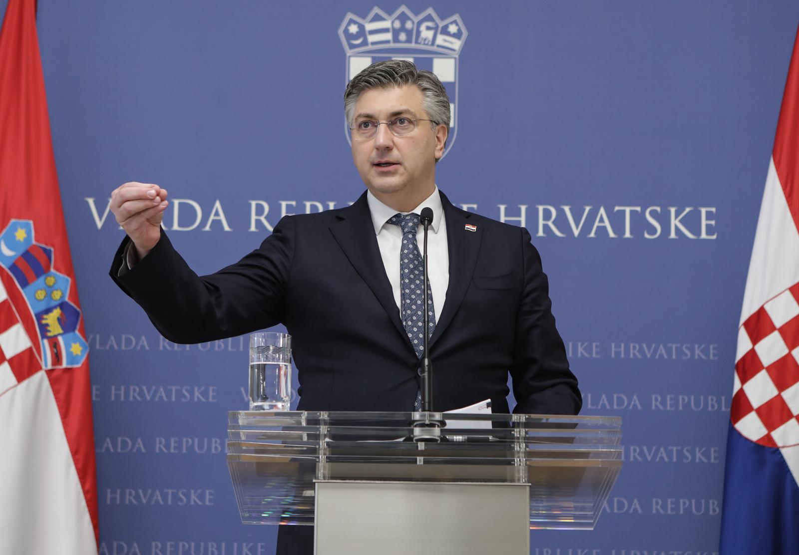 18.03.2022.,Zagreb, predsjednik Vlade pozvao je predstavnike oporbenih stranaka na sastanak dijaloga o situaciji u Ukrajini te mjerama koje Hrvatska poduzima, izbjeglicki vla te okolnosti pada vojne letjelice u Zagrebu. Nakon sastanka premijer dao izjavu za medije.   Photo: Robert Anic/PIXSELL