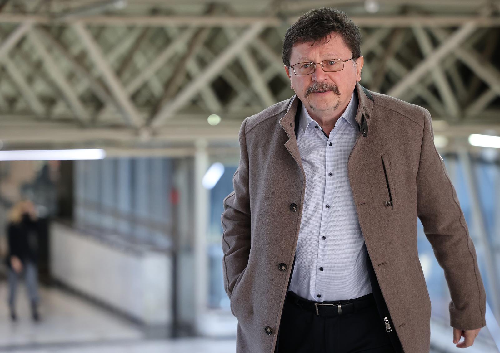 22.02.2022.,Zagreb - Sastanak pregovarackih odbora Vlade RH i predstavnika sindikata, o sklapanju temeljnog kolektivnog ugovora za sluzbenike i namještenike u javnim sluzbama i kolektivnog ugovora za državne sluzbenike i namještenike u Ministarstvu rada, mirovinskog sustava, obitelji i socijalne politike Photo: Marko Prpic/PIXSELL