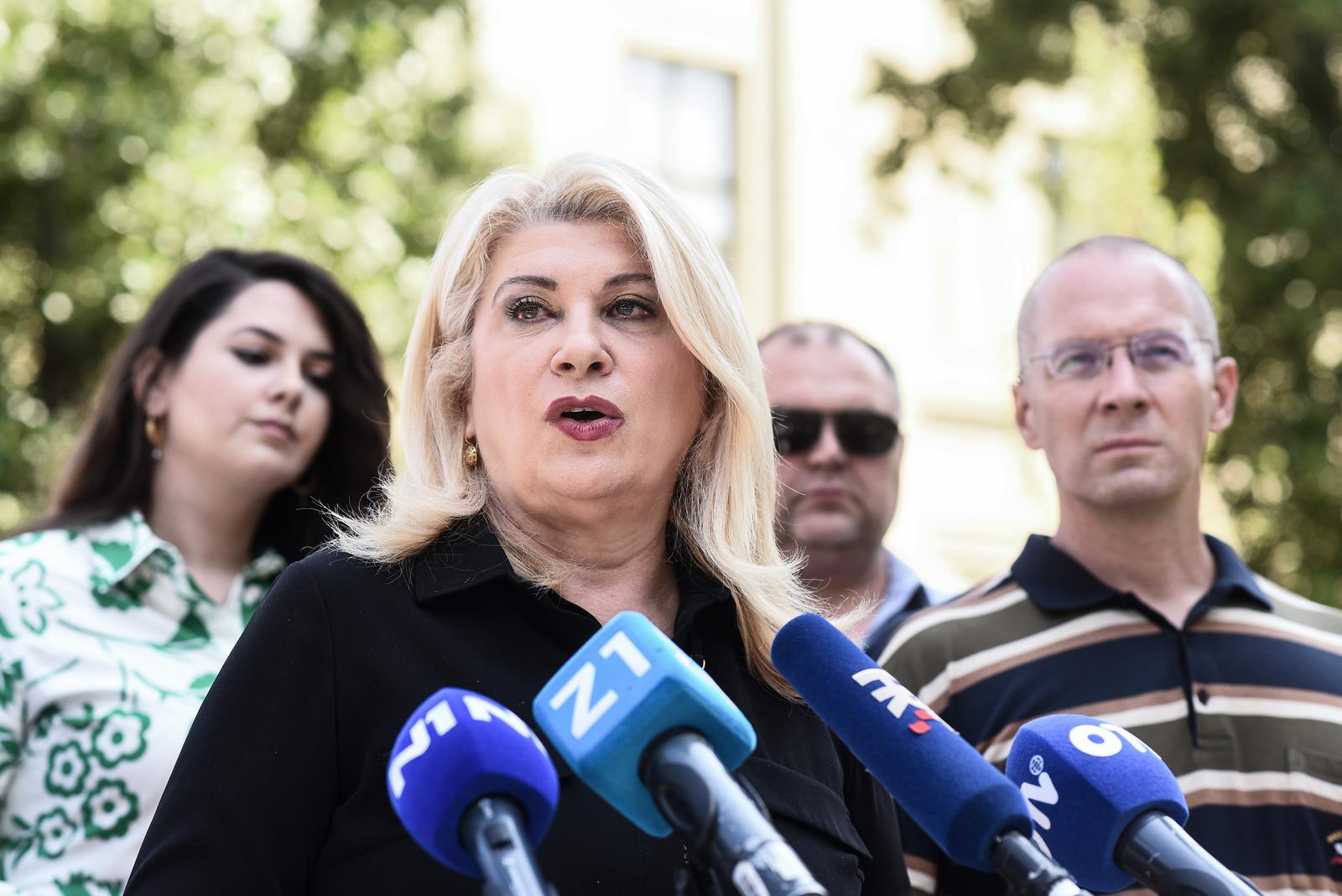 24.07.2021., Zagreb - Na Trgu Marka Marulica Vesna Skare Ozbolt odrzala je konferenciju za novinare na temu obnova Zagreba. rPhoto: Neva Zganec/PIXSELL