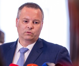25.06.2020.., Pula - rHrvatska turisticka zajednica (HTZ) i TZ Istarske zupanije odrzan je koordinacijski sastanak na kojem je direktor HTZ-a Kristjan Stanicic predstavio promotivne aktivnosti HTZ-a u 2020. godini. Takodjer se razgovaralo o zajednickim promotivnim aktivnostima koje ce se provoditi u suradnji s turistickim zajednicama Istarske zupanije. Na fotografiji direktor HTZ-a Kristijan Stancic .rPhoto: Srecko Niketic/PIXSELL