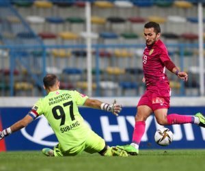 27.09.2021., stadion u Kranjcevicevoj, Zagreb - Hrvatski Telekom Prva liga, 10. kolo, NK Hrvatski dragovoljac - NK Istra 1961. rZvonimir Subaric, Serder Serderov Photo: Luka Stanzl/PIXSELL