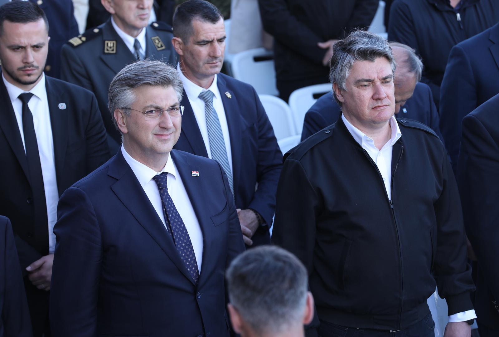 28.04.2022., Klis - Svecana akademija povodom 31. Obljetnice 4.  Gardijske brigade. Na svecanoj akademiji sudjeluju Premijer Andrej Plenkovic i Predsjednik Zoran Milanovic.  Photo: Ivo Cagalj/PIXSELL