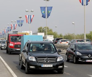 29.09.2021., Zagreb - Zbog iznenada zatvorene dionice autoceste A2 izmedju Jankomira i Zapresica dolazi do velikih prometnih guzvi. Photo: Robert Anic/PIXSELL
