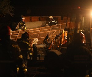 31.03.2022., Bilje - U naselju nedaleko Osijeka u kuci je eksplodirala plinska boca, vatrogasci pretrazuju rusevine za muskarcem koji je u njoj zivio. Photo: Dubravka Petric/PIXSELL