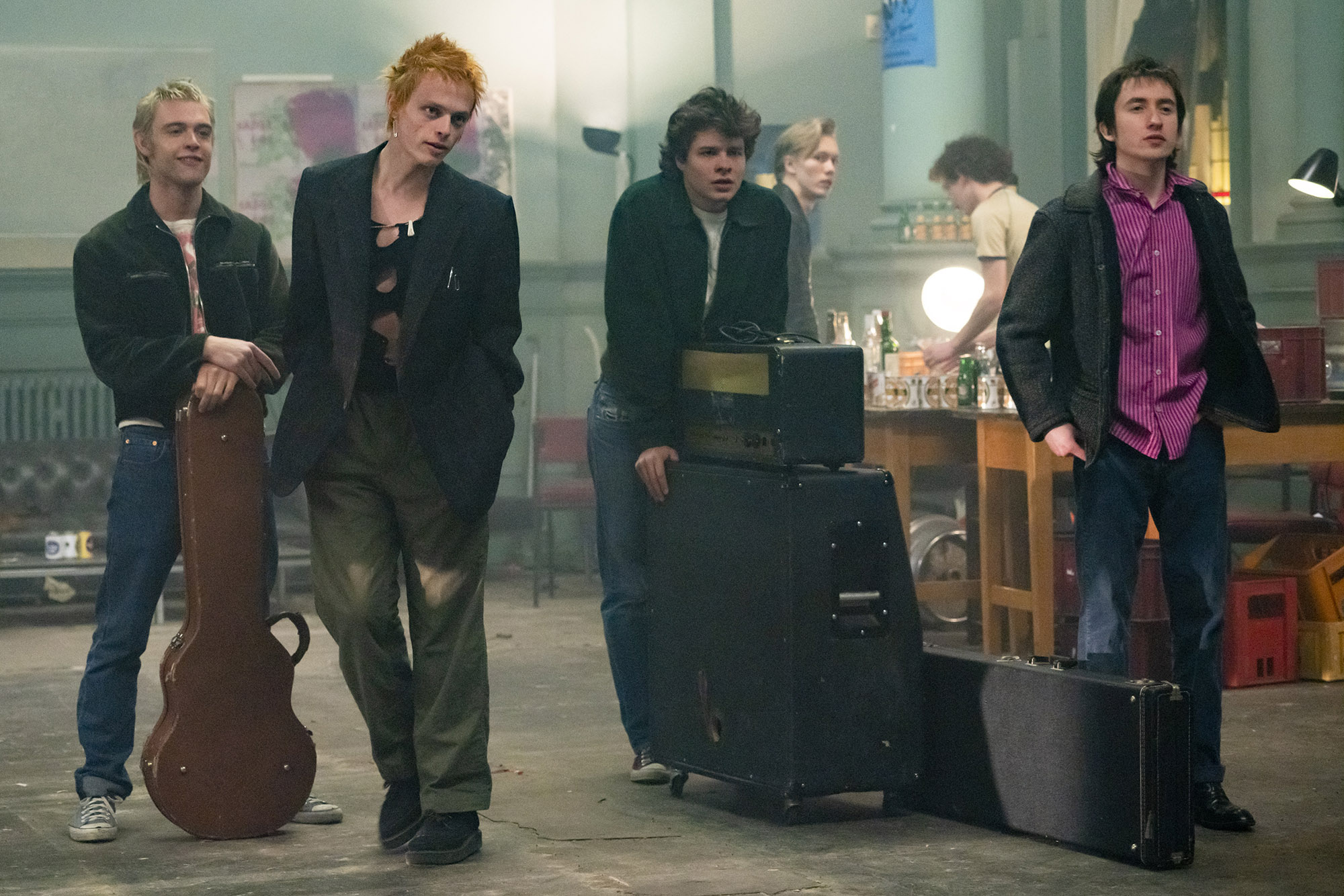 “PISTOL” --  Pictured (L-R): Jacob Slater as Paul Cook, Anson Boon as John Lyndon, Toby Wallace as Steve Jones, Christian Lees as Glen Matlock
.  CR: Miya Mizuno/FX