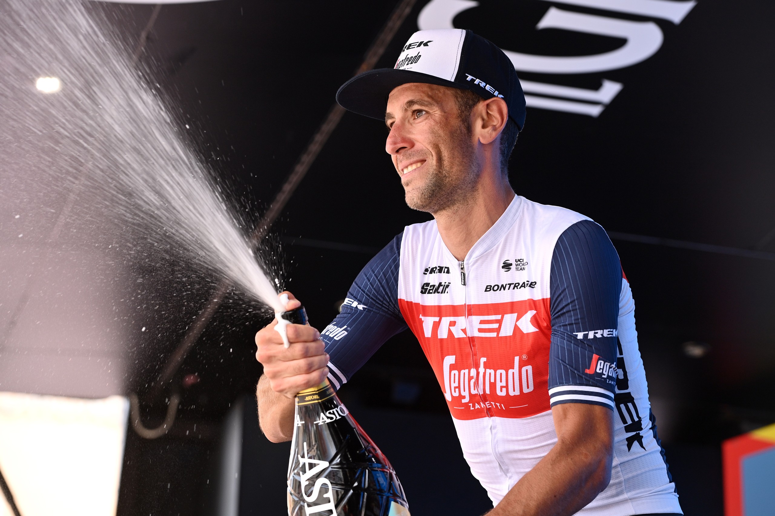 Vincenzo Nibali celebrates after winning  the fourth stage of the Giro di Sicilia, tour of Sicily cycling race, from Sant'Agata di Militello to Mascali, Italy, Friday, Oct. 1, 2021. (Massimo Paolone/LaPresse via AP)
