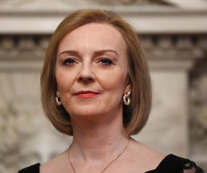 epa09912878 British Foreign Secretary Liz Truss during the annual Lord Mayor's Easter Banquet at the Mansion House in London, Britain, 27 April 2022. Foreign Secretary Truss is expected to call for increased defence spending to defend Ukraine in her speech to the City of London, and will also reiterate that the West "must be prepared for the long haul and double down on our support" for the country.  EPA/ANDY RAIN