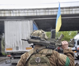 Odesa, Ukrajina, 29.4.2022.- Jedan od kontrolnih punktova Nacionalne garde Ukrajine u Odesi. 
foto HINA/ PAP / Alena Solomonova/ ua
