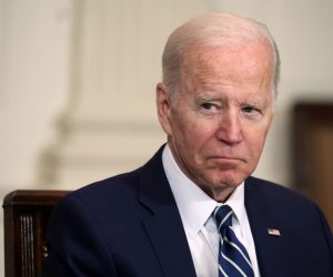 epa09917474 US President Joe Biden participates in a meeting with Inspectors General in the State Dining Room of the White House in Washington, DC, USA, 29 April 2022.  EPA/MICHAEL REYNOLDS