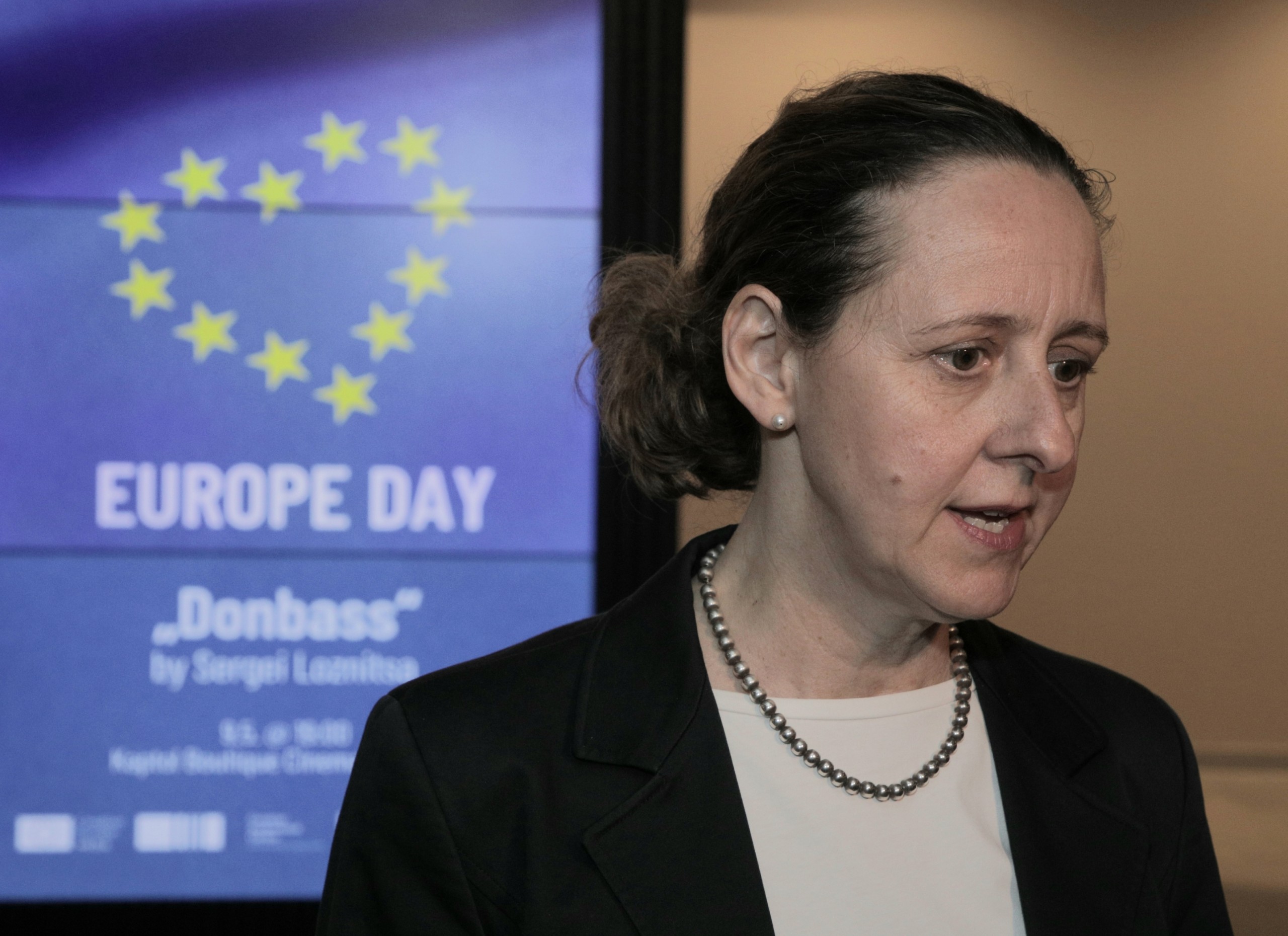 Zagreb,9.05.2022 .- Projekcija ukrajinskog filma "Donbas" redatelja Sergeja Loznice u povodu obilježavanja Dana Europe 9. svibnja. Prije projekcije izjave su dali ministrica kulture i medija Nina Obuljen Koržinek, ravnatelji HAVC-a Christopher Peter Marcich, voditelj Predstavništva Europske komisije u Hrvatskoj Ognian Zlatev, izvanredni i opunomoćeni veleposlanik Ukrajine Vasyl Kyrylych, voditeljica DKE – Ureda MEDIA RH Martina Petrović.foto HINA/ Tomislav Pavlek/ tp