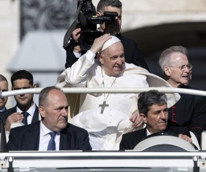 epa09939308 Pope Francis during the general audience in St Peter Square, Vatican City, 11 May 2022.  EPA/MASSIMO PERCOSSI