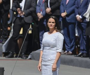 epa09946426 Hungarian President Katalin Novak (C)  during her official inauguration ceremony in front of the Parliament, in Budapest, Hungary, 14 May 2022.  EPA/Szilard Koszticsak HUNGARY OUT