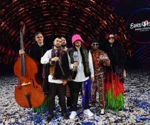 epa09947793 Kalush Orchestra from Ukraine celebrates onstage after  winning the 66th annual Eurovision Song Contest (ESC 2022) in Turin, Italy, 14 May 2022.  EPA/ALESSANDRO DI MARCO